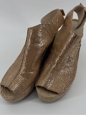 Kenneth Cole Odette Espadrille Wedge-Metallic Tan/Gold Leather Slingback